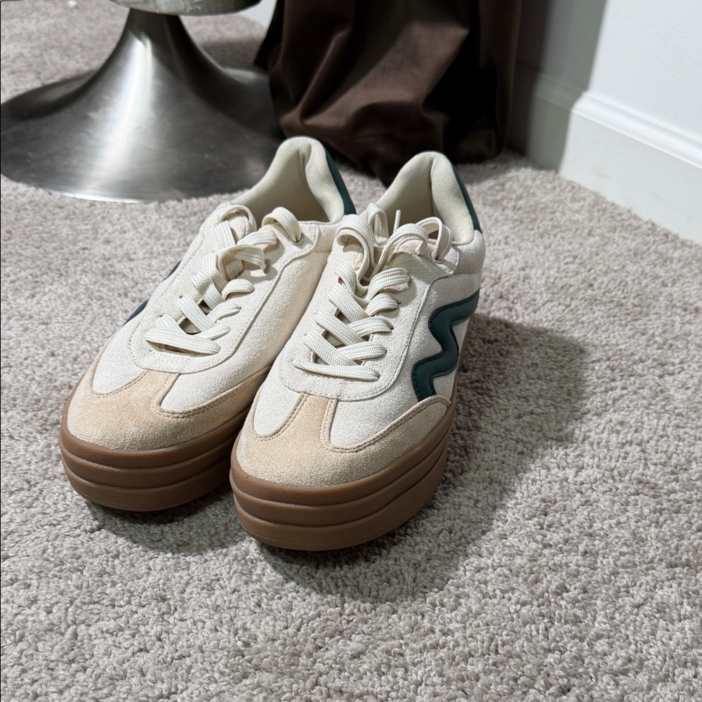 Fashion Nova Cream and Green Sneakers - Picture 1 of 6